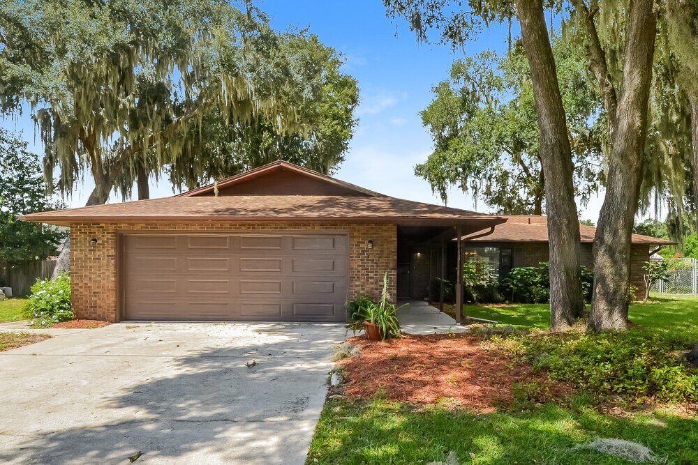 Foto principal - 5321 Royal Oak Dr