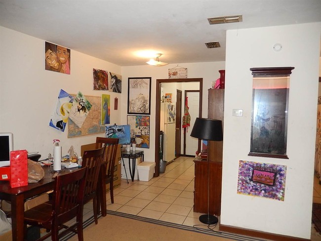 Foto del edificio - 2321 Jackson Bluff Rd