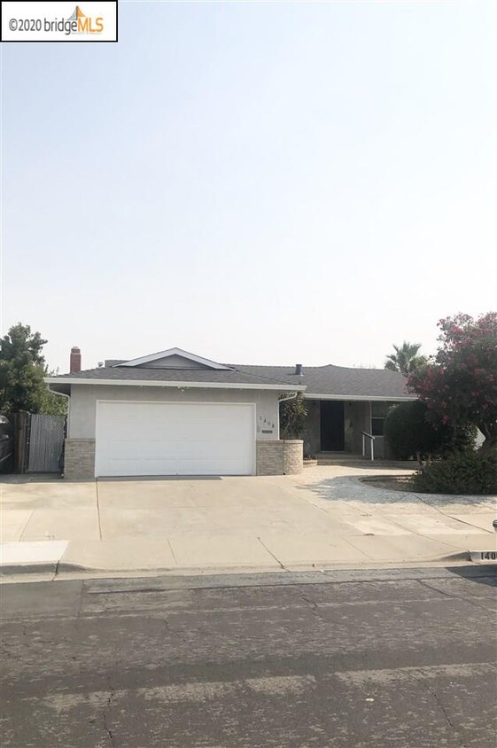 Primary Photo - 1408 Mission Dr