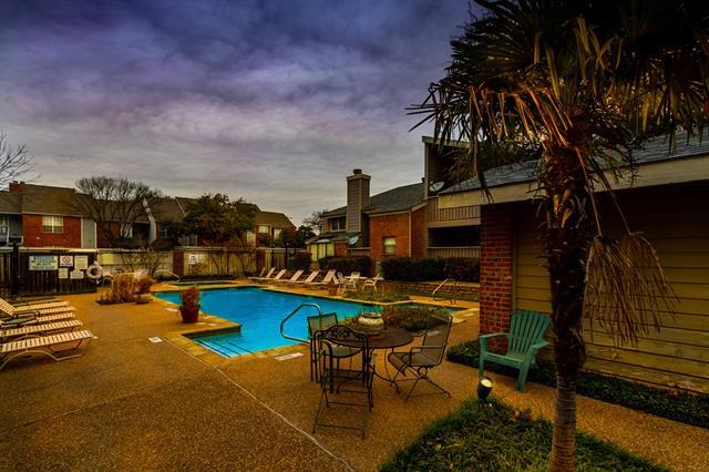 Foto del edificio - 2100 Randy Snow Rd