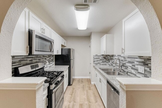 Building Photo - 12804 Staton Dr