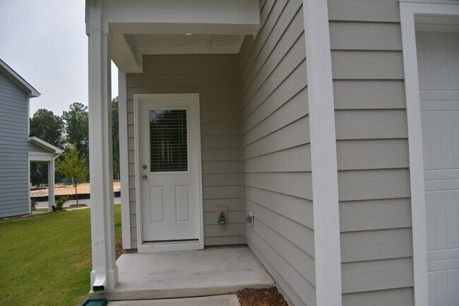 Building Photo - 309 Spaight Acres Way