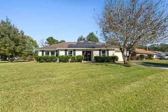 Building Photo - 1101 Stuart Dr
