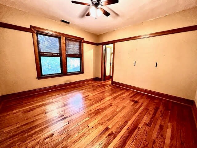 Foto del edificio - 2207 W Belden Ave