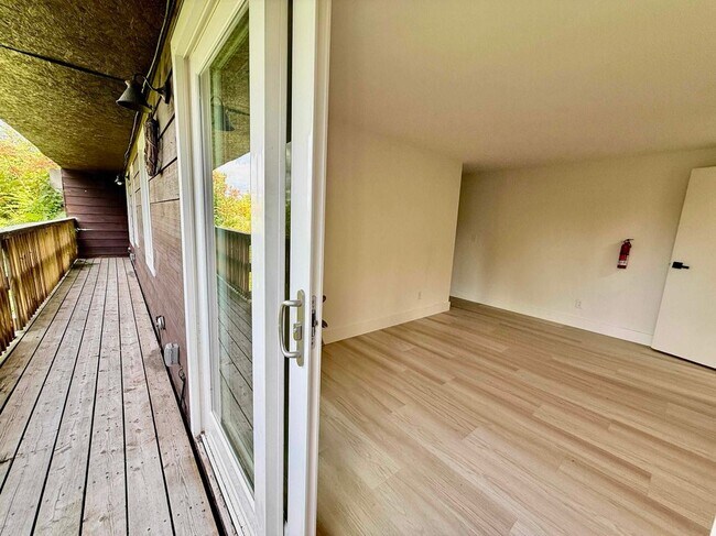Foto del edificio - 473 Maple St