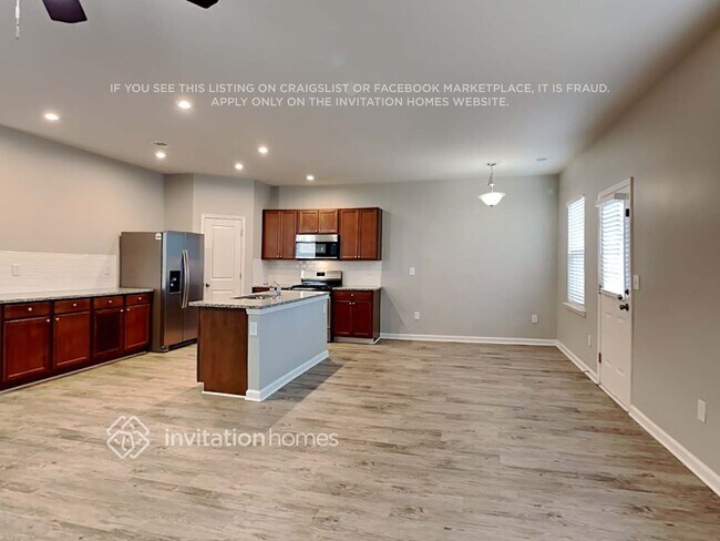 Foto del edificio - 276 Paulownia Cir