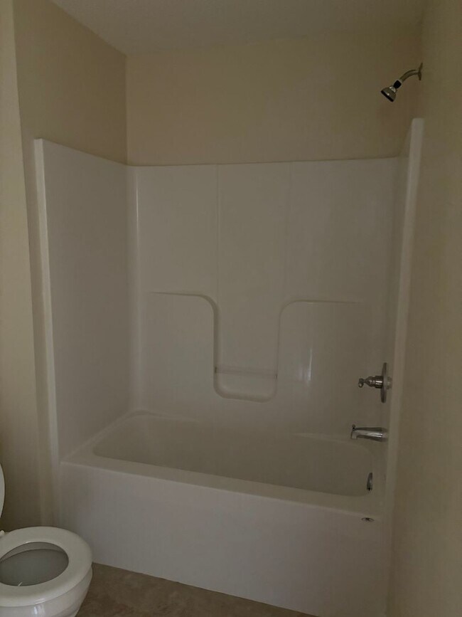 Foto del edificio - 1231 Ball Park Ave NE