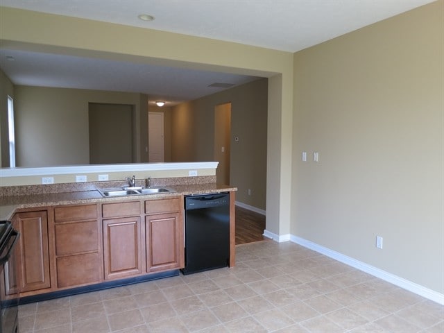Building Photo - 8185 Sydney Ln