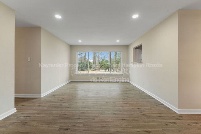 Building Photo - 3451 Budd Ct