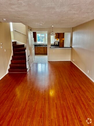 354 Abbot Ave