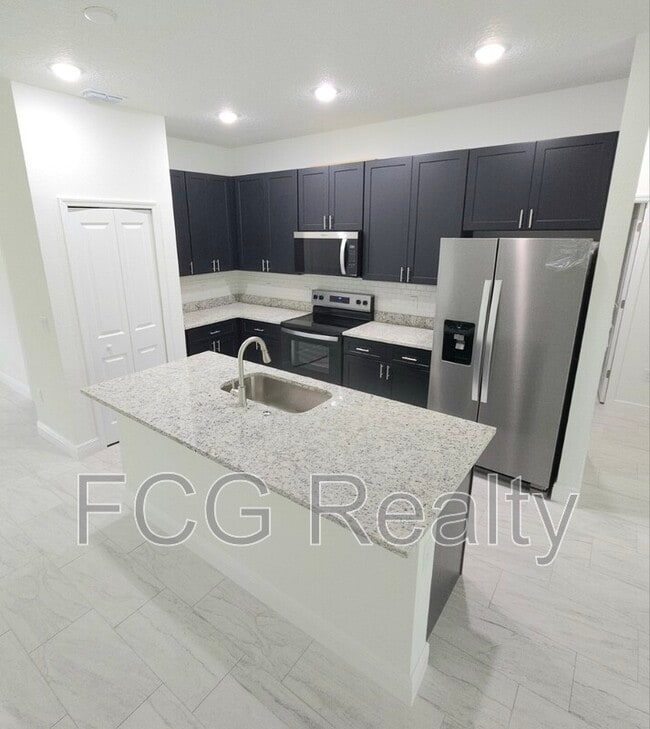 Foto del edificio - 6260 N Chestnut Terrace