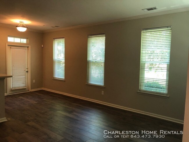 Foto del edificio - 1225 Blakeway St