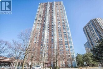 Building Photo - 5-3715 Concorde Pl