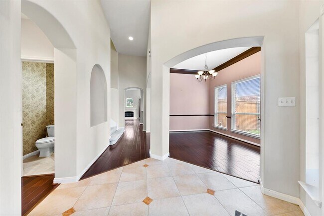 Foto del edificio - 11926 Laurel Meadow Dr