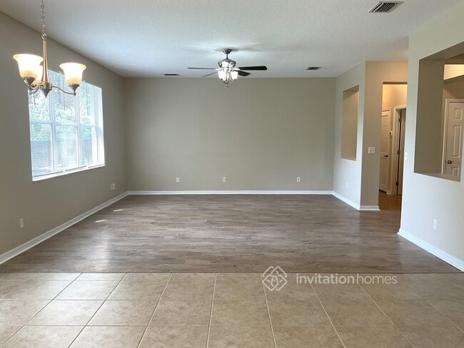 Building Photo - 274 Krassner Dr