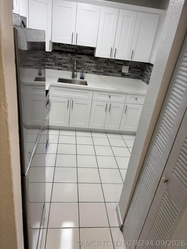 Foto del edificio - 5100 SW 41st St