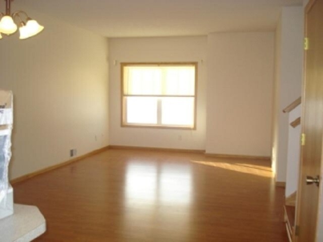 Foto del edificio - 12178 Yancy St NE