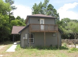 Building Photo - 1404 Ave B