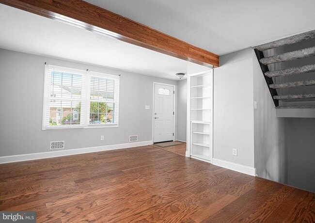 Building Photo - 224 Drexel Dr