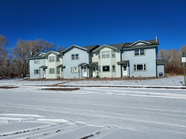 Building Photo - 550 Front St