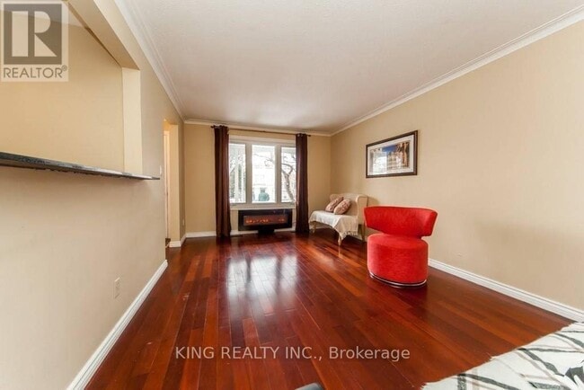 Building Photo - 62 Camwood Crescent