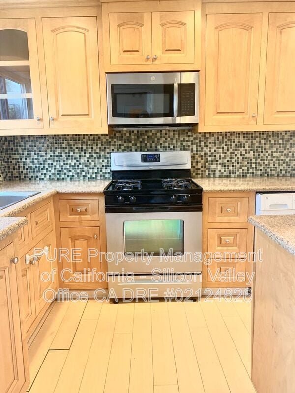 Photo - 831 Pomeroy Ave Apartment