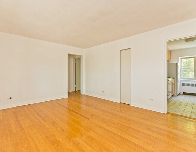 Foto del edificio - 637 Brummel St