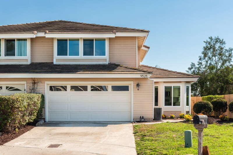 Foto principal - 9525 Cedar Hill Ct