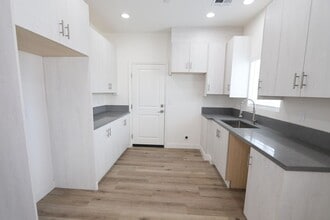 Building Photo - 66017 Acoma Ave