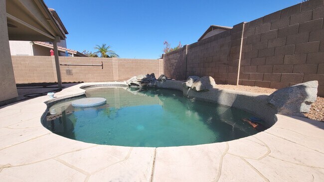 Foto del edificio - Summer Meadows