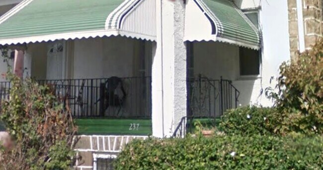 Foto del edificio - 237 huntley Road