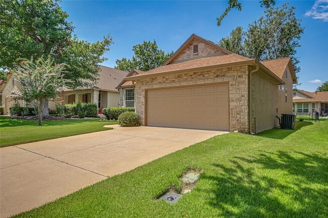 Building Photo - 112 Bluebell Dr