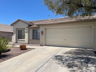 Building Photo - 3016 S Elinore Dr