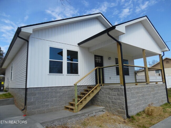 Foto del edificio - 3615 Lyle Ave