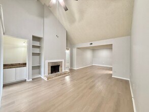 Building Photo - 8155 Jefferson Hwy