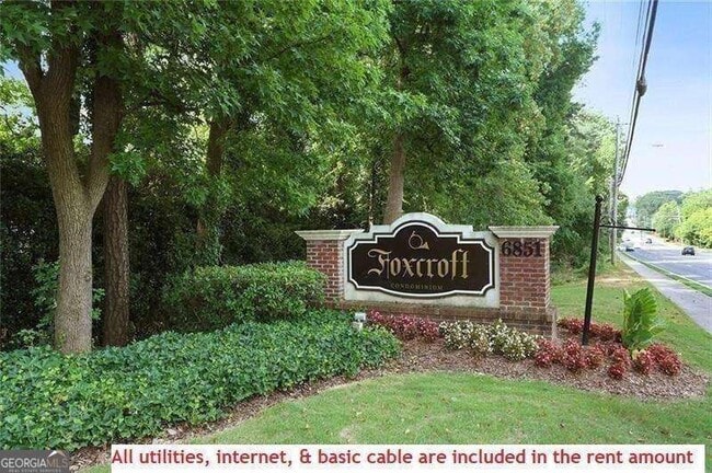 Foto del edificio - 6851 Roswell Rd