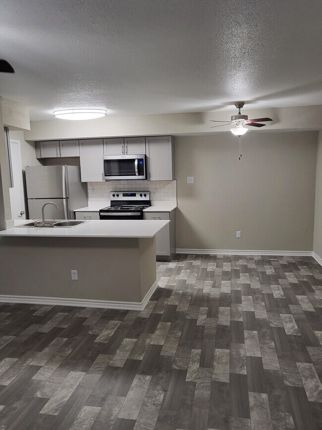 Foto del edificio - Park at Leblanc