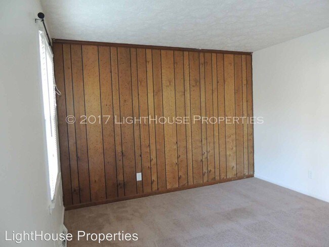 Building Photo - 151 Wildwood Dr