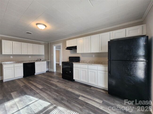 Foto del edificio - 1126 S Fulton St