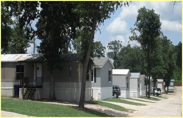 Building Photo - Meadowbrook Mobile Home Park