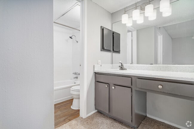 2BR, 2BA - 1174SF - Bathroom 2 - Melia Apartments