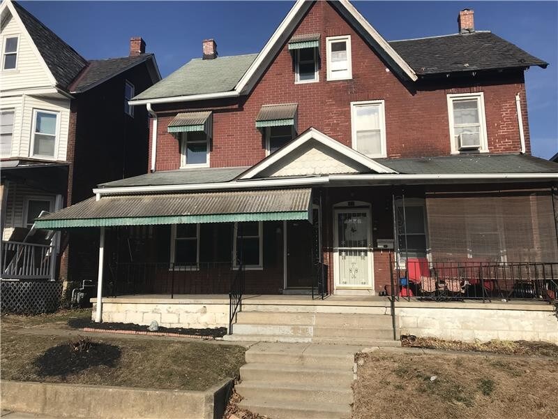 Primary Photo - 605 E Chestnut St