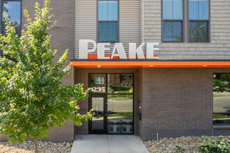 Building Photo - Peake Apartments