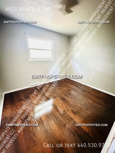 Foto del edificio - 4621 Norfolk Ave
