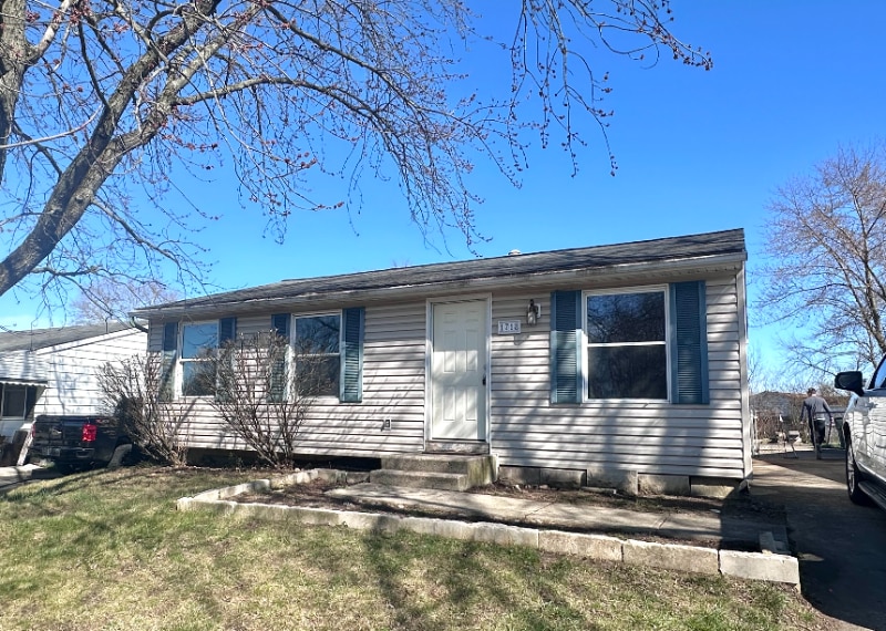 Primary Photo - 1718 Ripplebrook Rd