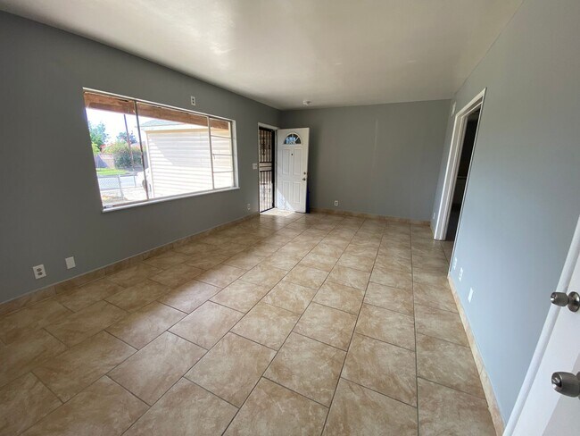 Building Photo - Come take a look at this Spacious 3 Bedroo...