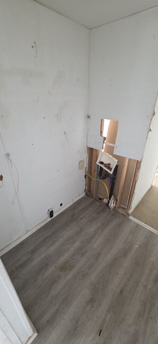 Foto del edificio - 8364 Cedar St