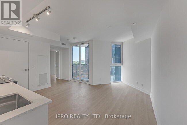 Building Photo - 30-630 Tretti Wy