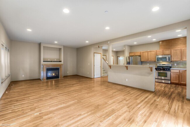 Foto del edificio - 4 br, 2.5 bath House - 19834 140th Avenue ...