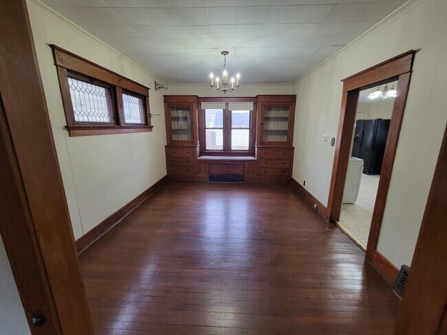 Foto del edificio - 3221 S Harrison St